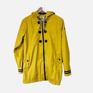 Batela Sea Style Women's Yellow Rain Jacket Navy Stripe Details Nautical Size 8